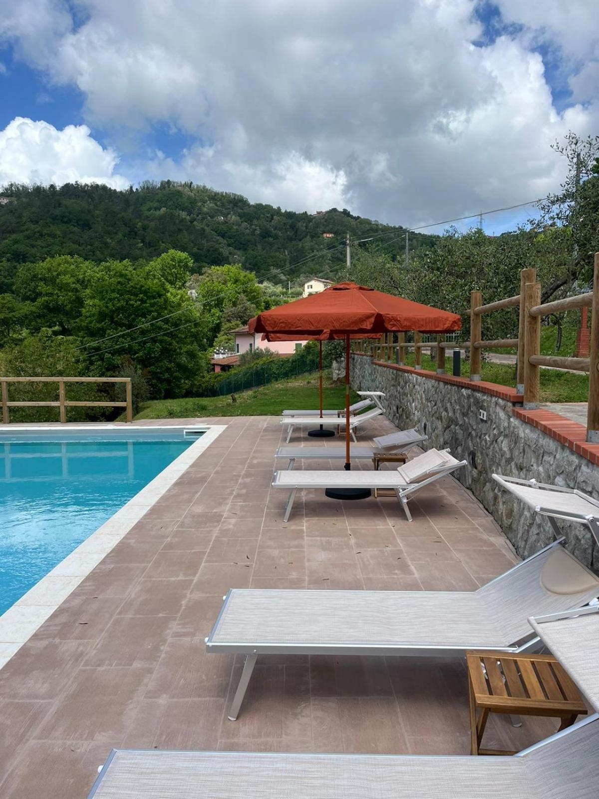 Podere Il Glicine Wellness Charme & Relax Fresonara  エクステリア 写真